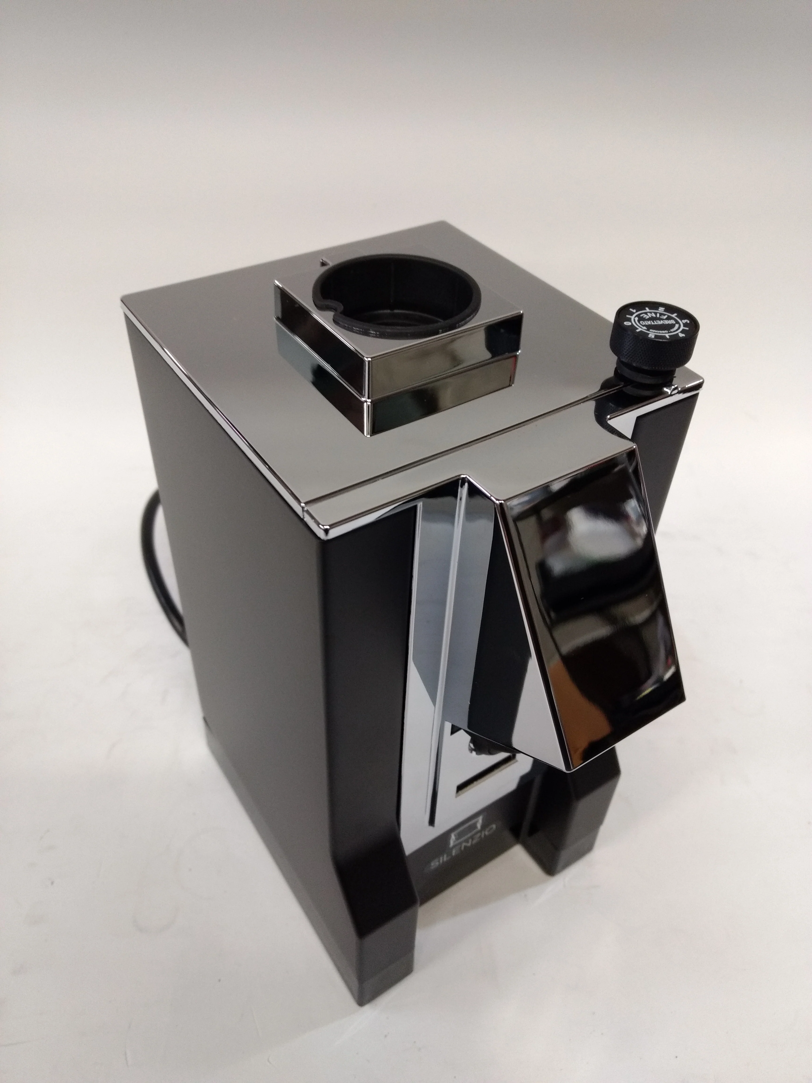Open Box Eureka Mignon Silenzio 50 (8056) - Image 2